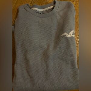 Never worn men’s long sleeve Hollister shirt size large
